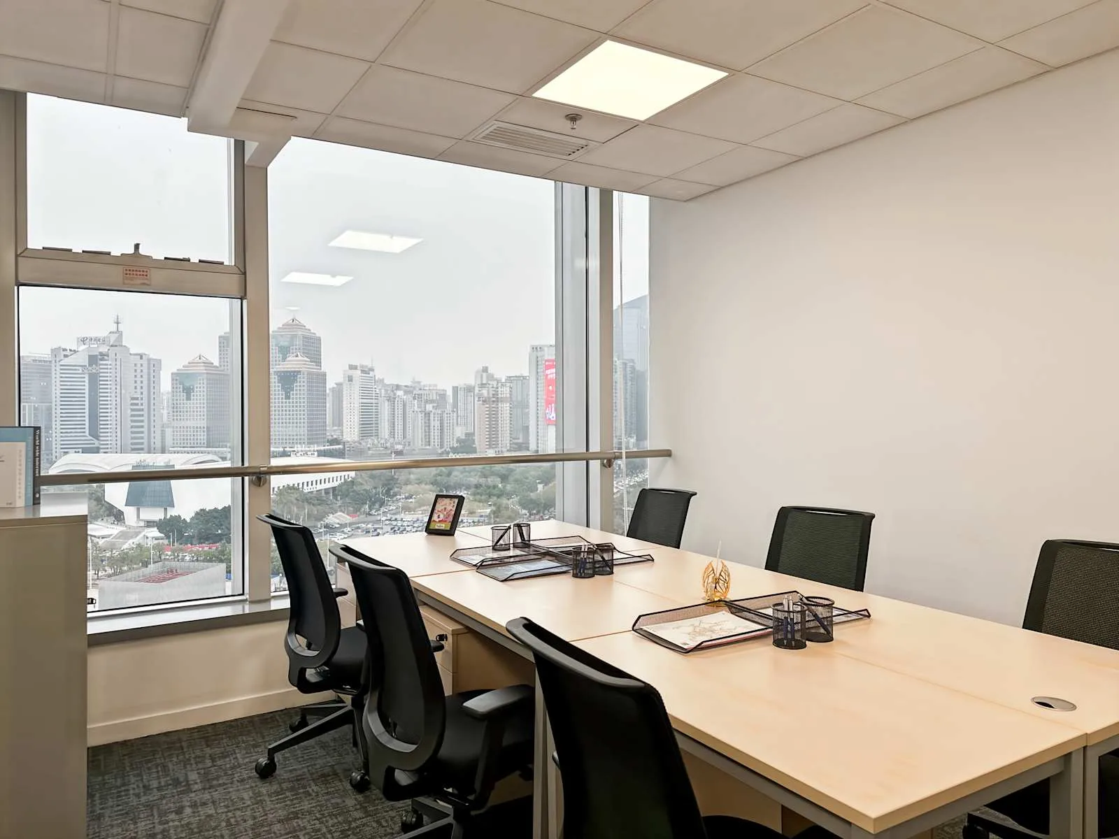 Regus GUANGZHOU, Tianhe Teem Tower、6个工位的独立办公室、广州市