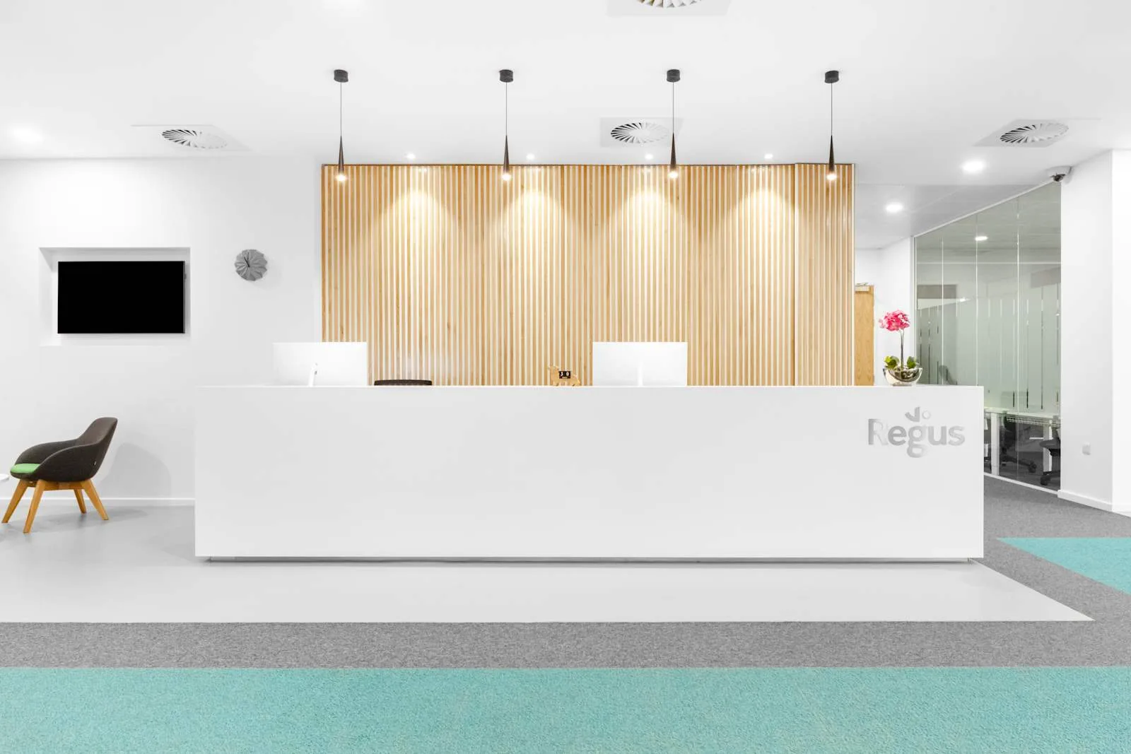 Regus GUILDFORD, Business Park Bldg 2, Reception, Guildford