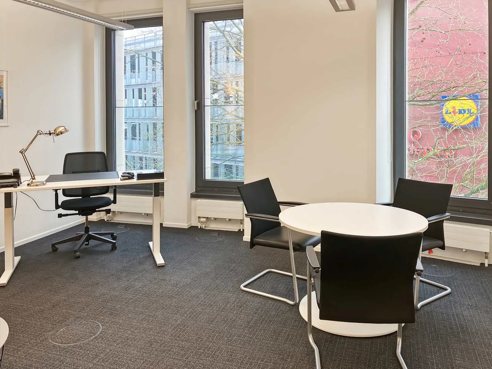 Regus HAMBURG, Altona, Private office, 1 desk, Hamburg