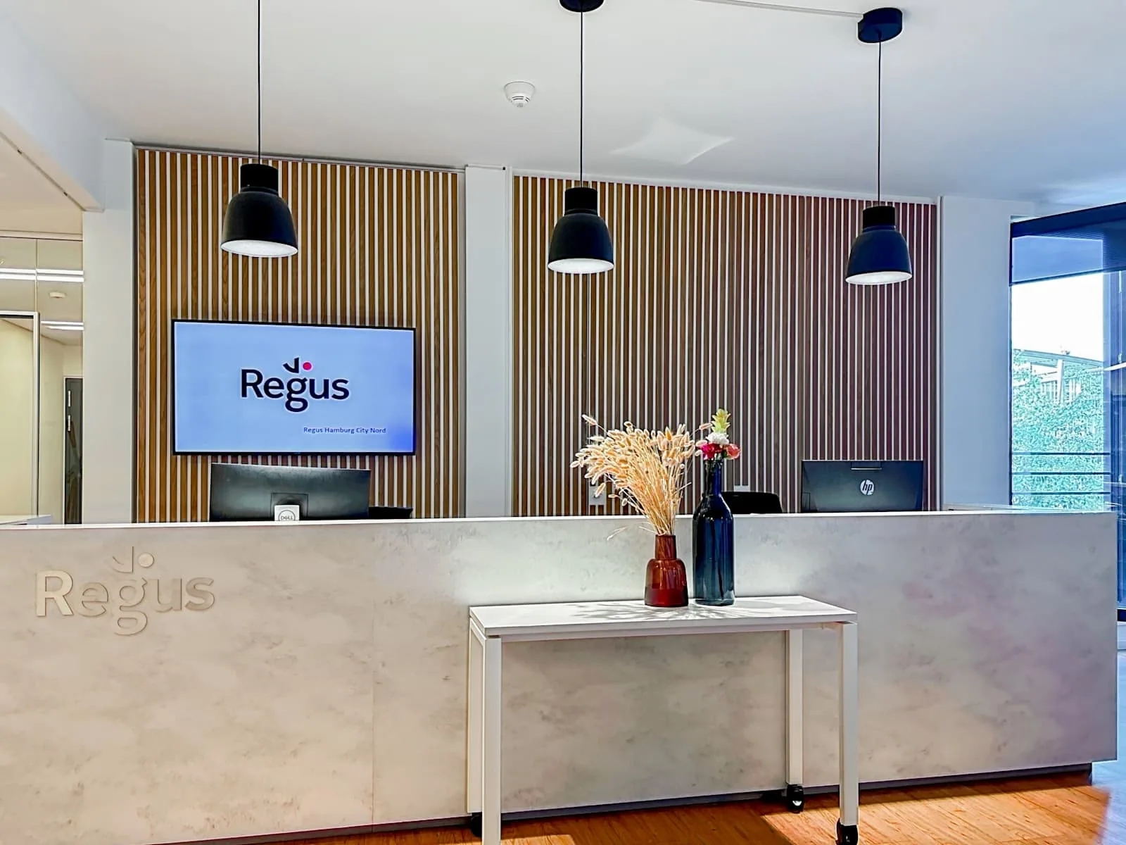 Regus HAMBURG, Hamburg City Nord, Empfang, Hamburg