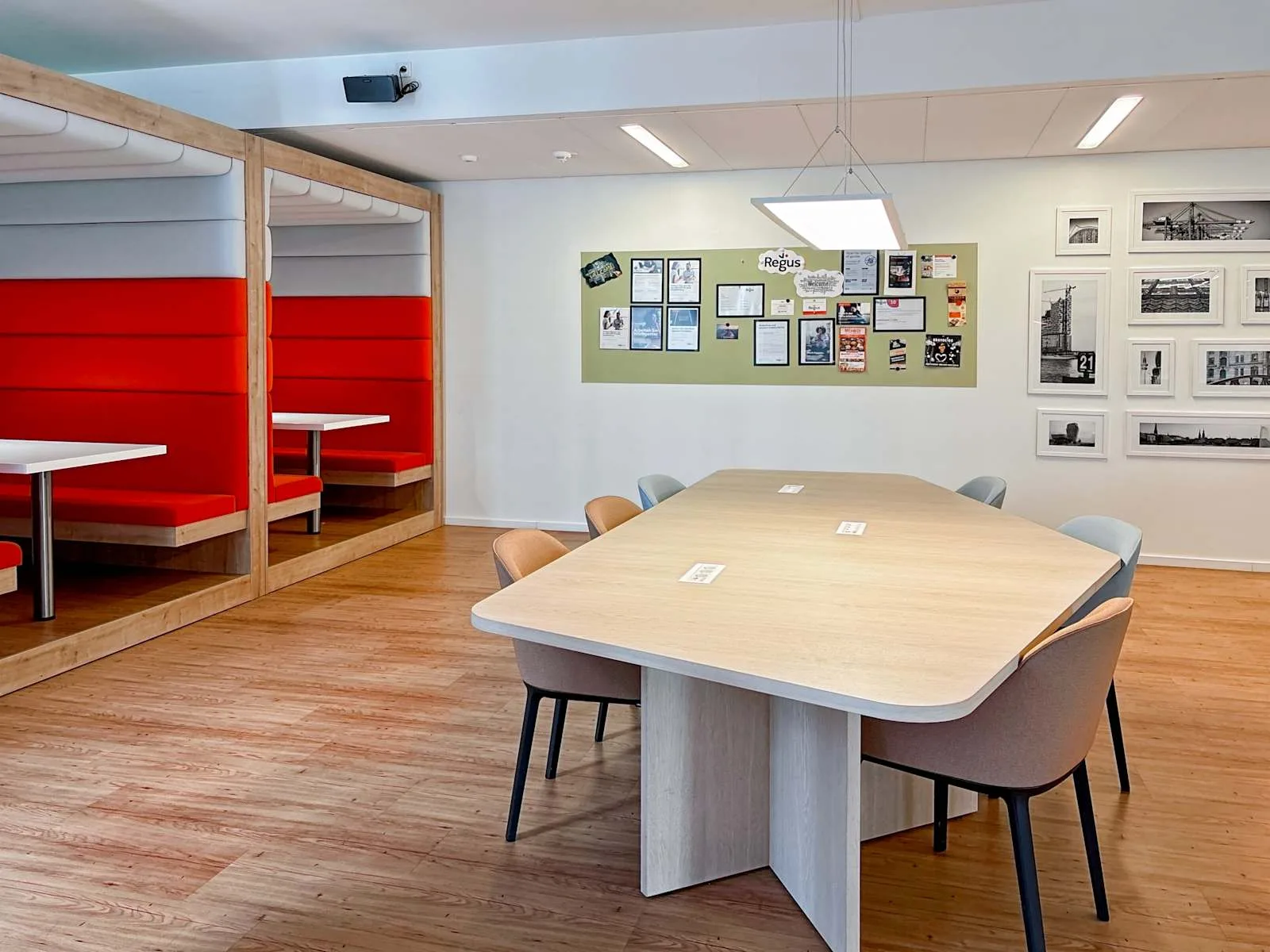 Regus HAMBURG, Hamburg City Nord, Coworking-Space, Hamburg