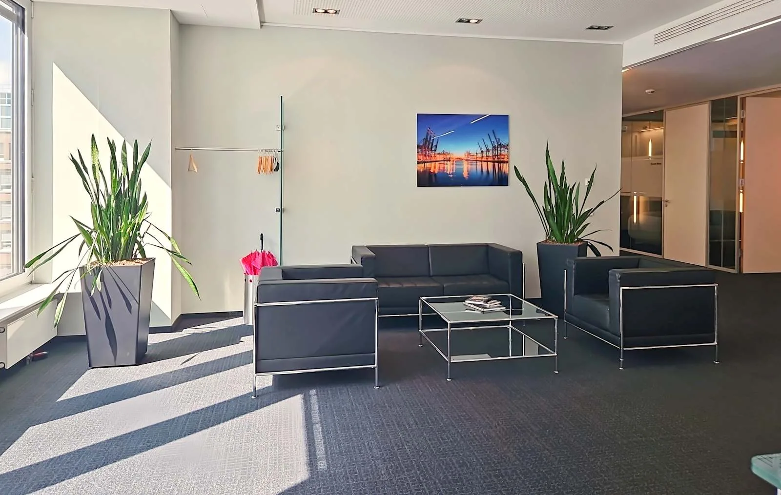 Regus HAMBURG, Neuer Wall, Lounge, Hamburg