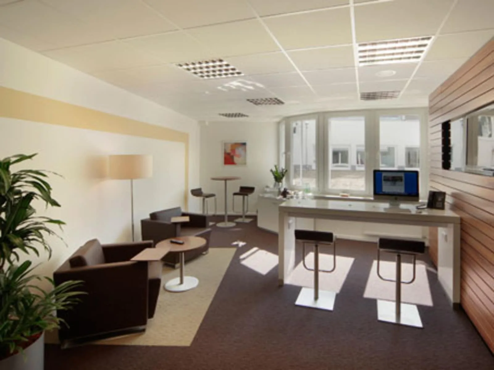 Regus HANNOVER, Ernst-August-Platz, Lounge, Hannover