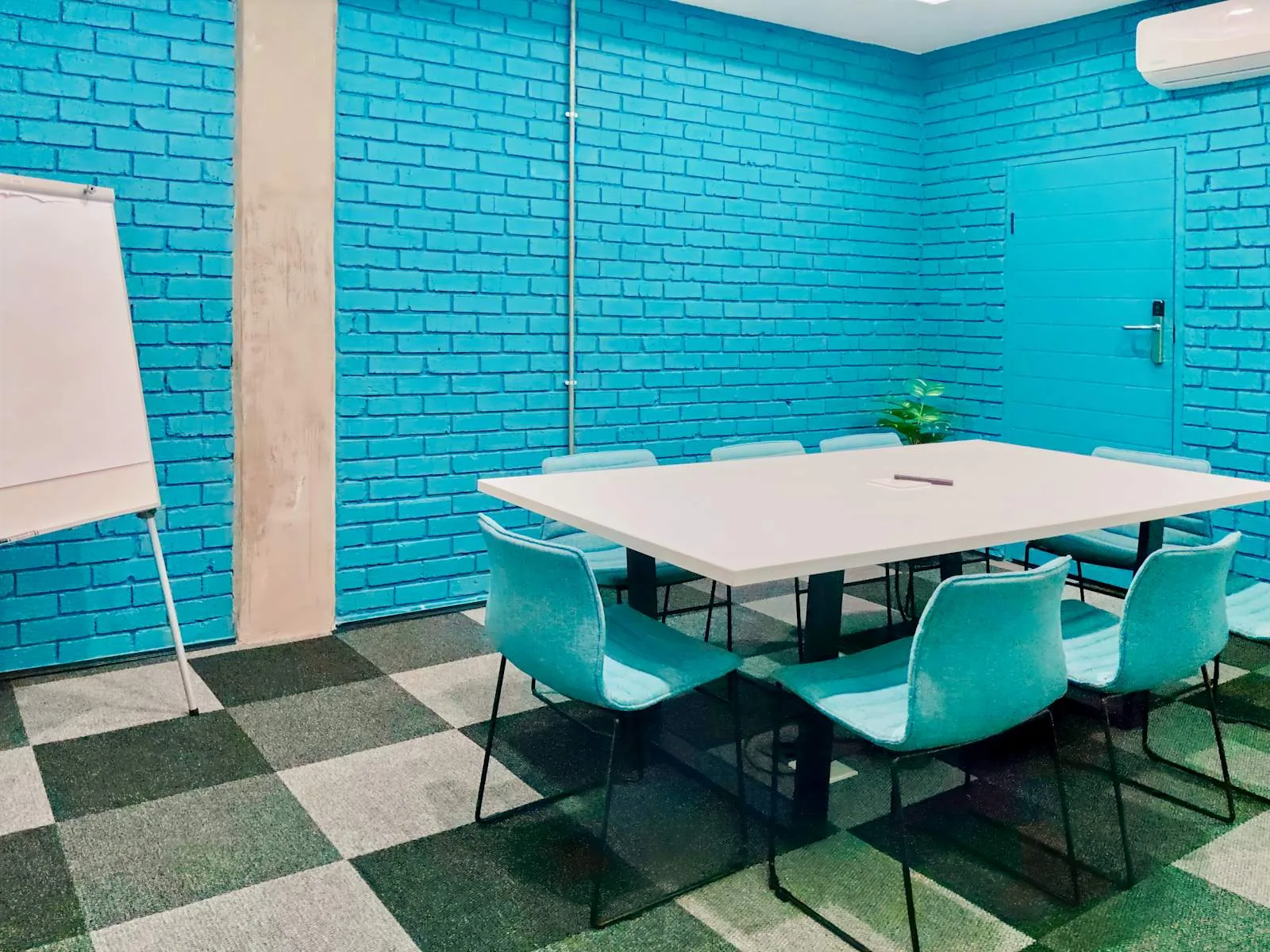 Regus Hartbeespoort, Beethoven St, Meeting room for 8 people, Hartbeespoort