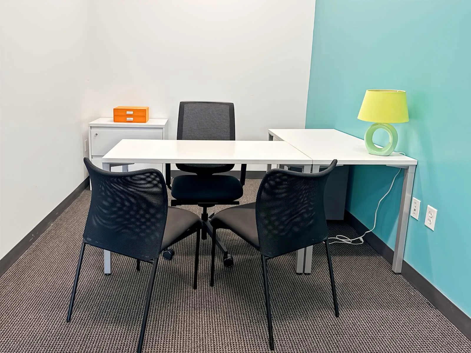 Regus LA, Harvey - Fountain Park, Private office, 1 desk, Harvey, LA
