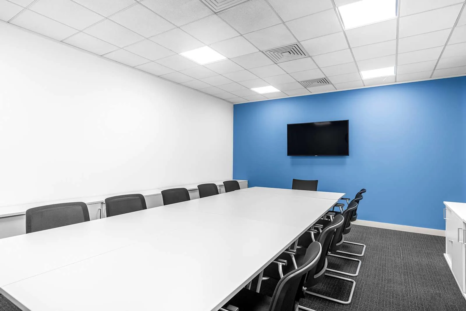 Regus HATFIELD, Bishop Square, Meeting room for 12 people, Hatfield