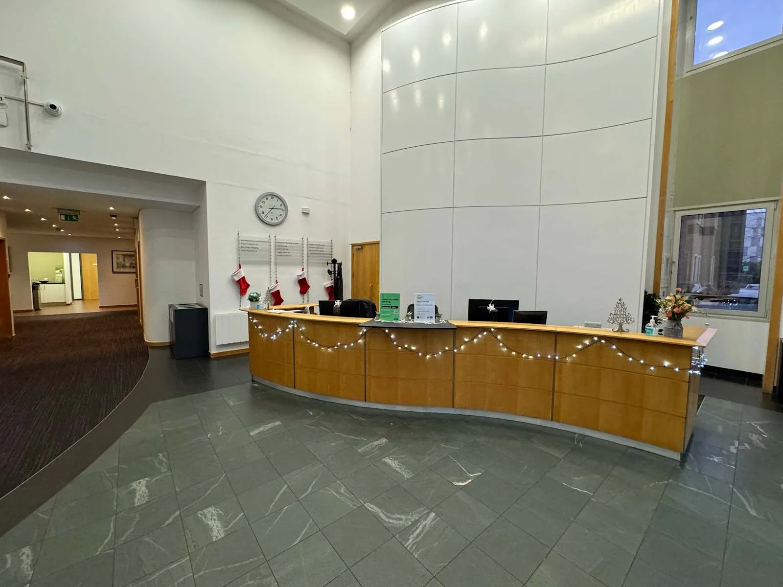 Regus HEATHROW, Bath Road, Réception, Hayes