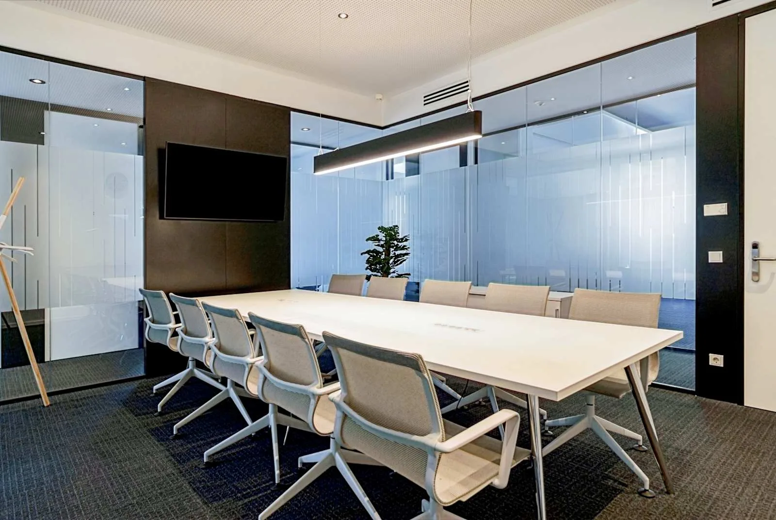 Regus HEIDELBERG, Stadttor Ost, Besprechungsraum für 10 Personen, Heidelberg