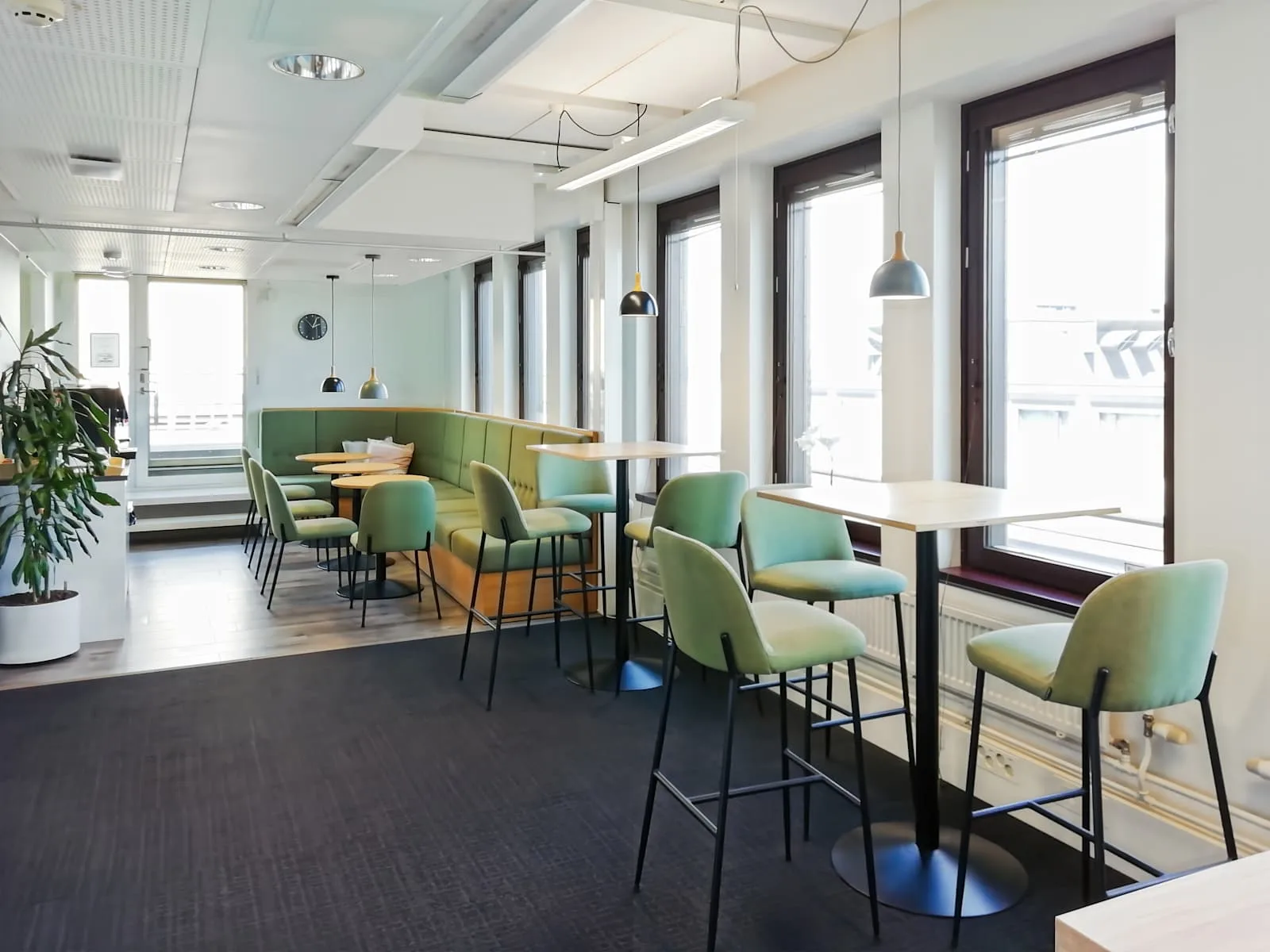 Regus HELSINKI, Graniittitalo, Cafeteria, Helsinki