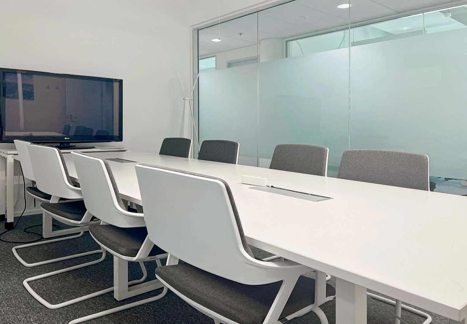 Regus HELSINKI, Pasilanportti, Kokoushuone 8 hengelle, Helsinki