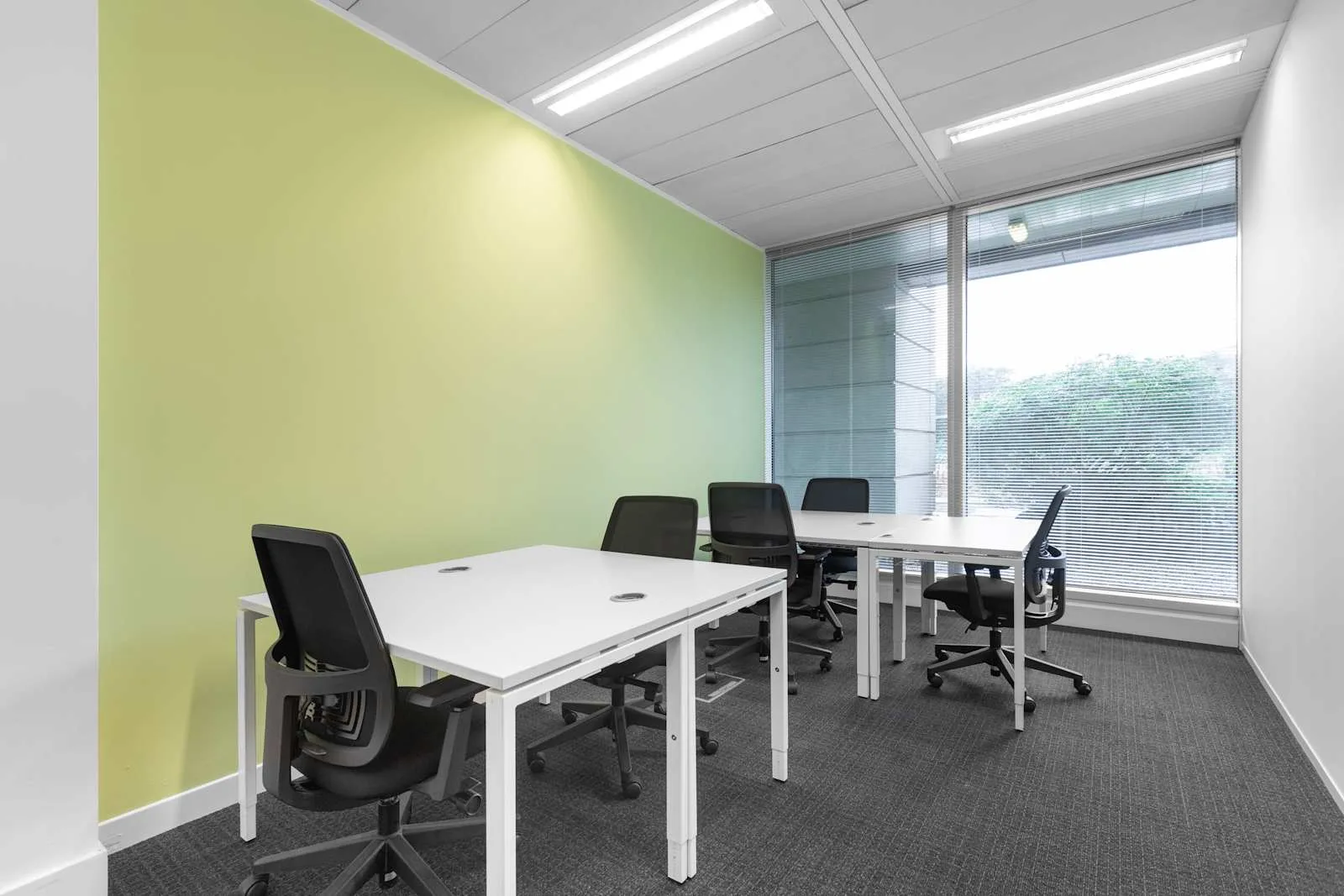Regus HEMEL HEMPSTEAD, Breakspear Park, Private office, 4 desks, Hemel Hempstead