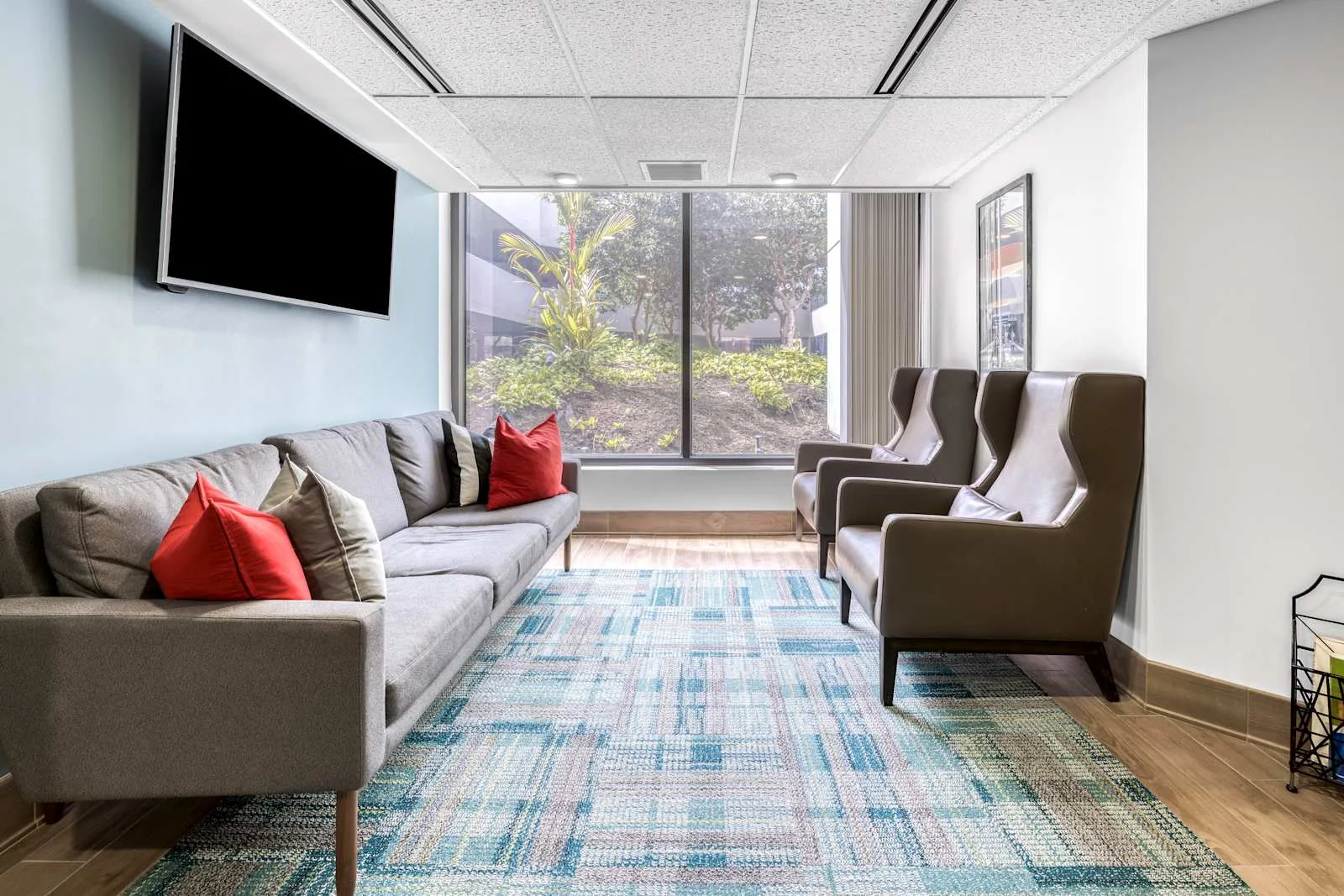 Regus HI, Honolulu - Waterfront, Lounge, Honolulu, HI