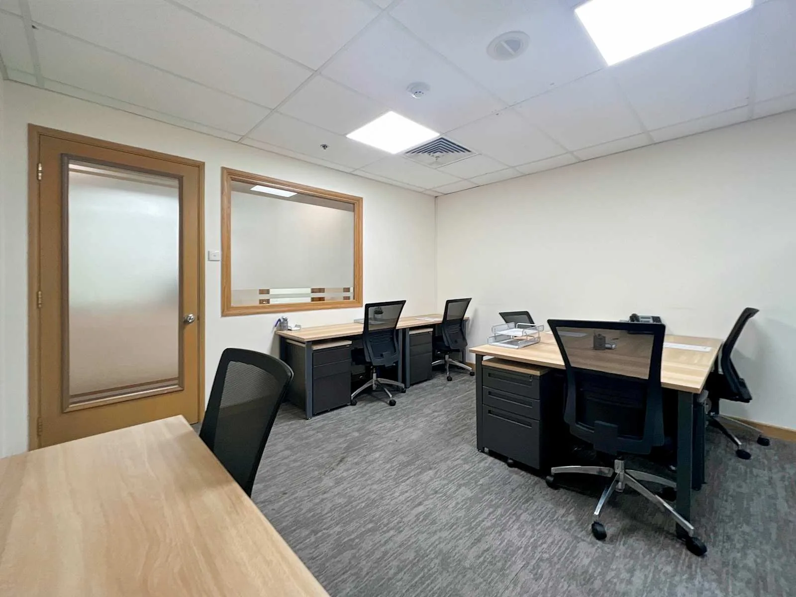 Regus Ho Chi Minh City, Regus Me Linh Point Tower, Private office, 6 desks, Ho Chi Minh City