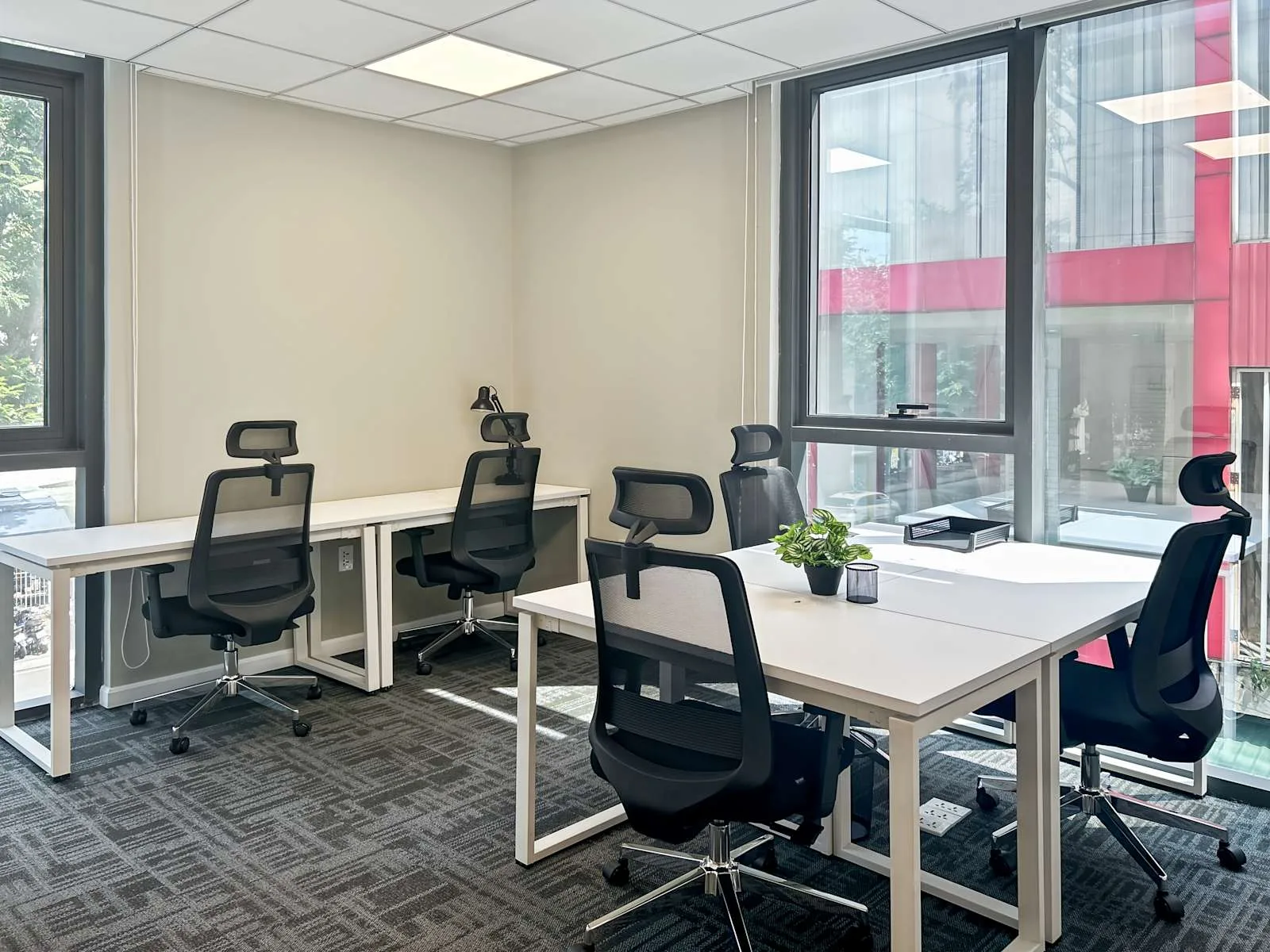 Regus Ho Chi Minh, L'Mak, Văn phòng riêng 6 chỗ làm việc, Thành phố Hồ Chí Minh