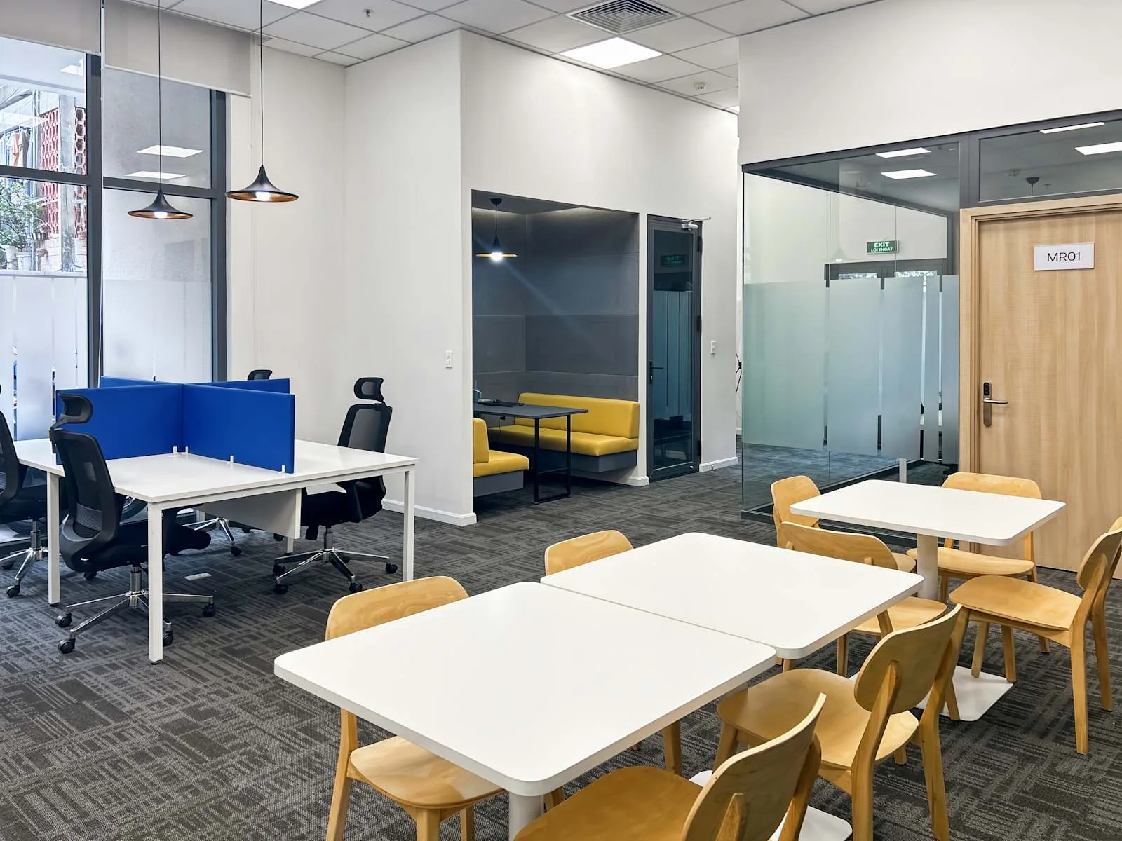 Regus Ho Chi Minh, L'Mak, Không gian coworking, Thành phố Hồ Chí Minh