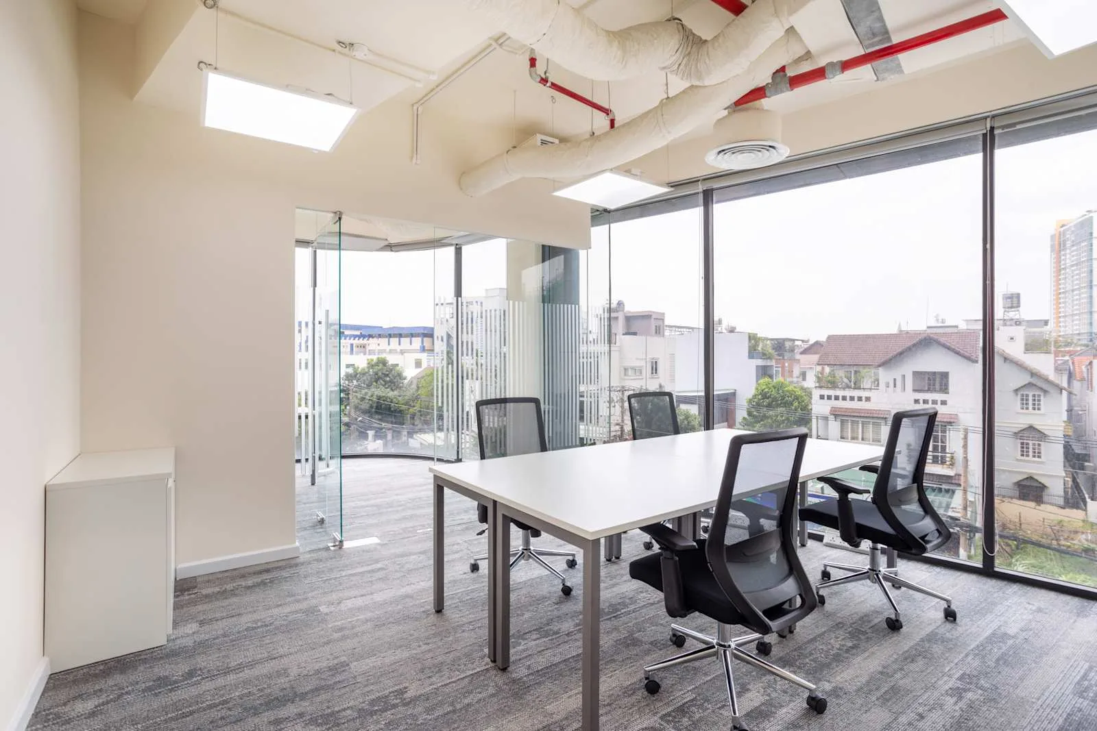 Regus Ho Chi Minh, Q2 Thao Dien, Private office, 4 desks, Ho Chi Minh City