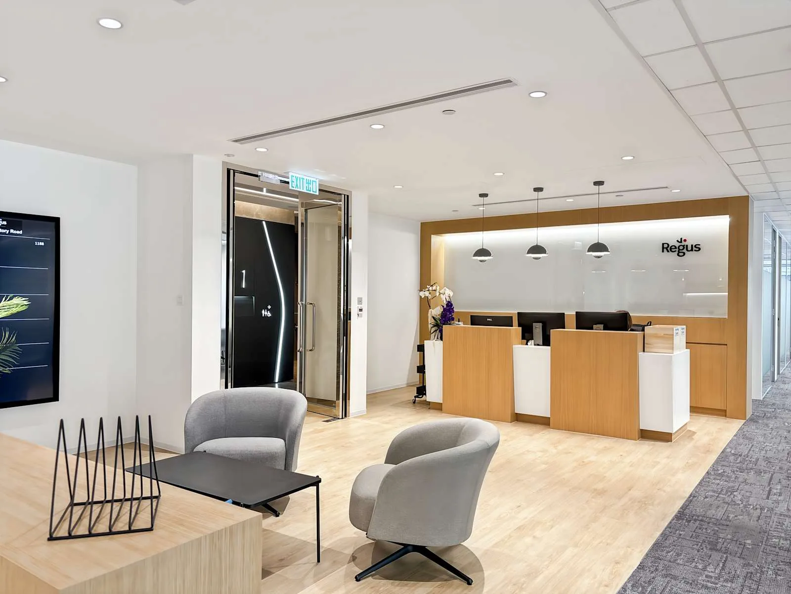 Regus Hong Kong, 8 Observatory Road, Reception, Hong Kong