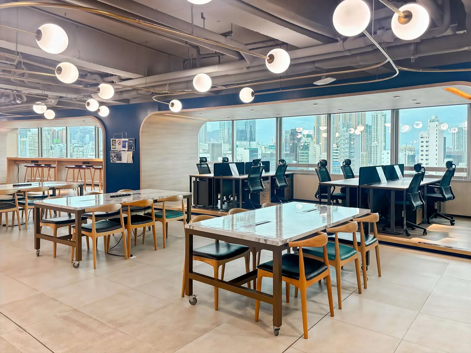 Regus Hong Kong, Grand Century Place, Tower 1, 17F、联合办公空间、香港