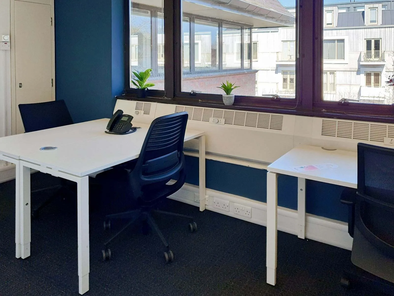 Regus HORSHAM, Worthing Road, Private office, 3 desks, Horsham
