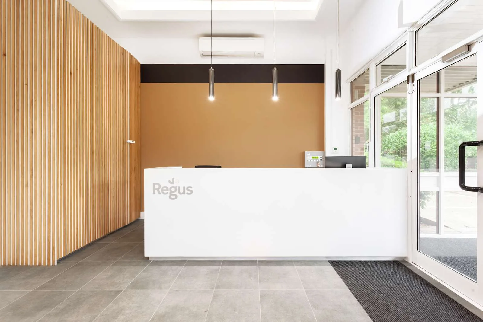 Regus HUNTINGDON, Ermine Business Park, Reception, Huntingdon