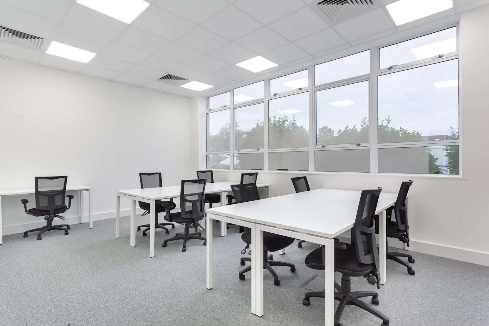 Regus HUNTINGDON, Ermine Business Park, Private office, 9 desks, Huntingdon