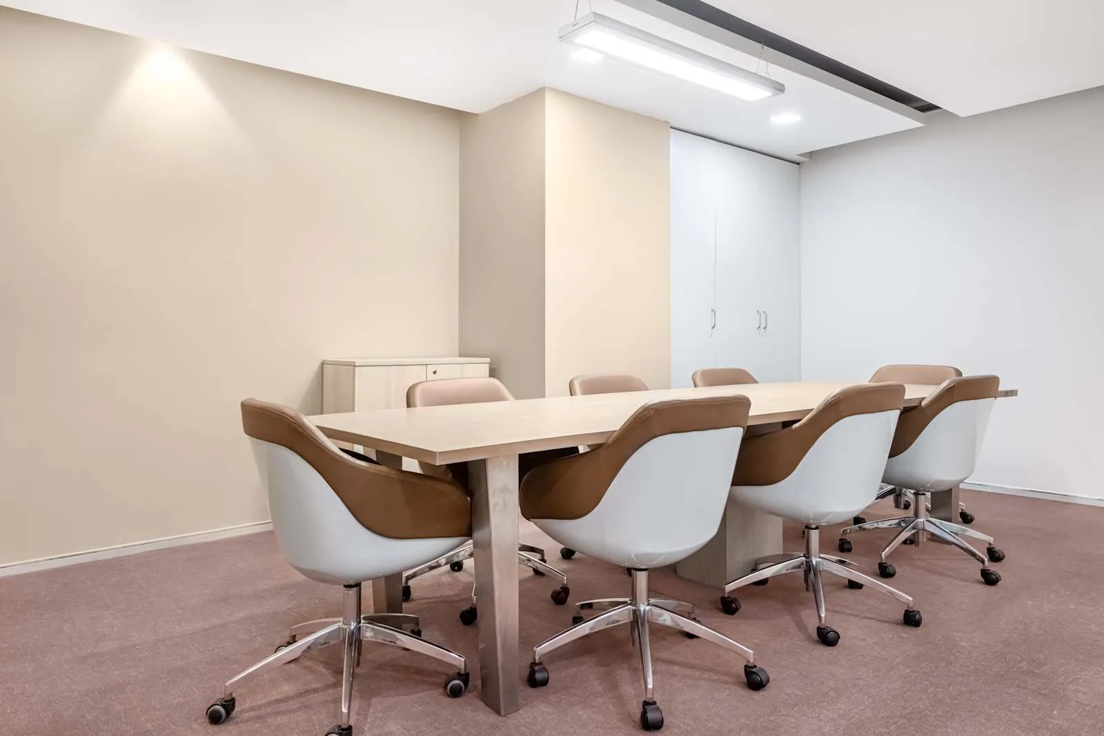 Regus HYDERABAD,  SLN Terminus, Meeting room for 8 people, Hyderabad
