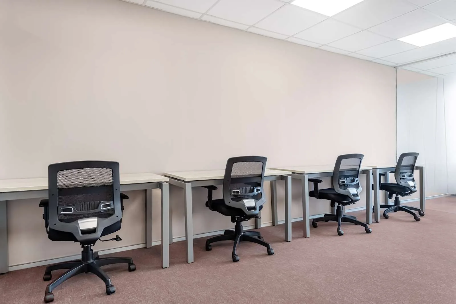 Regus HYDERABAD,  SLN Terminus, Private office, 4 desks, Hyderabad