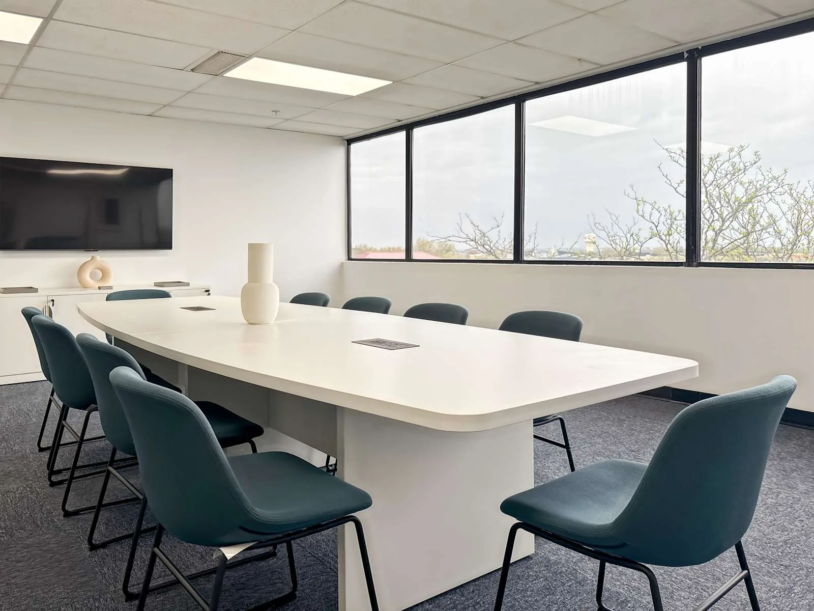 Regus IA, West Des Moines - One Corporate Place, Meeting room for 10 people, West Des Moines, IA