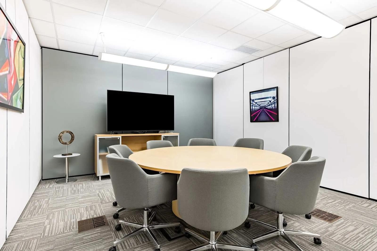 Regus ID, Boise - Boise Downtown, Meeting room for 8 people, Boise, ID