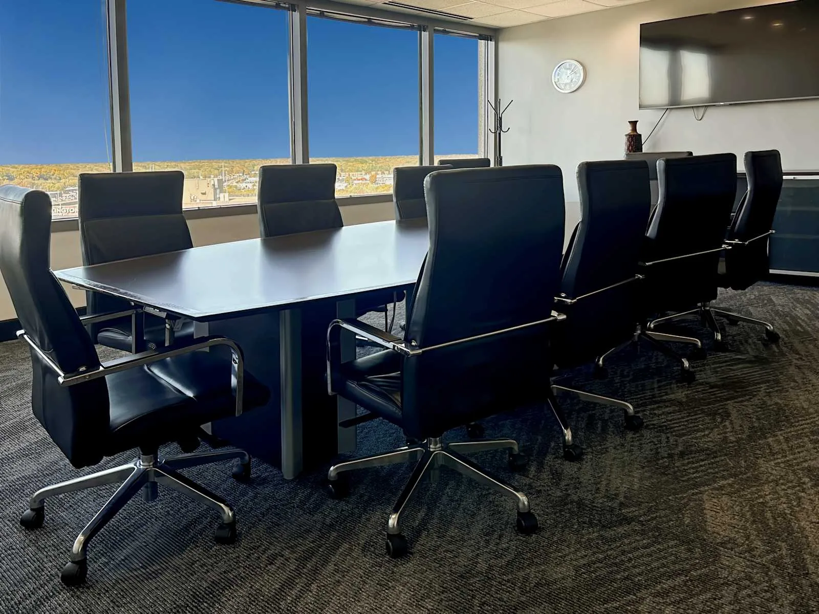 Regus IN, Indianapolis - Keystone Crossing, Meeting room for 10 people, Carmel, IN