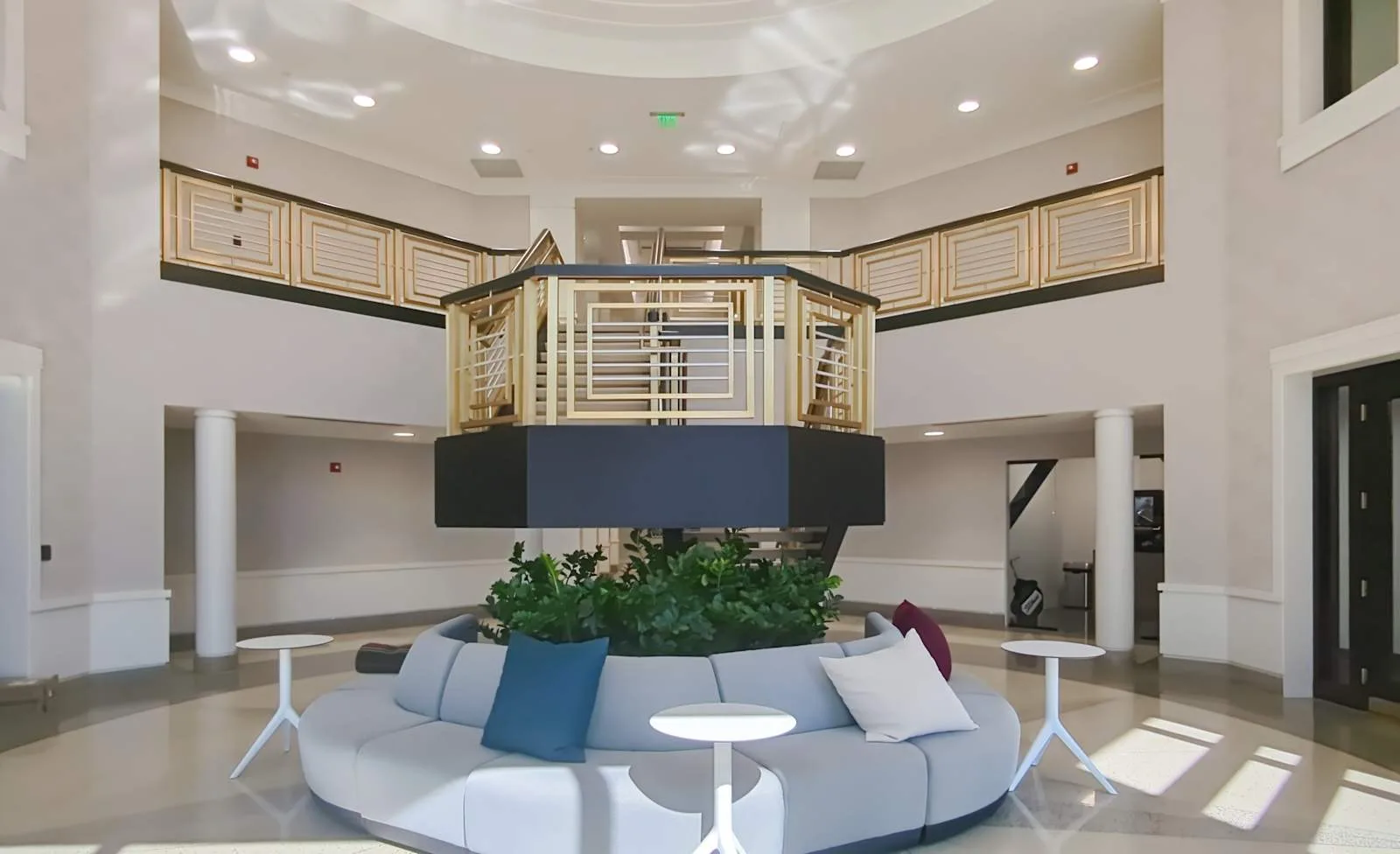 Regus IN, Indianapolis - River Crossing at Keystone, Reception, Carmel, IN
