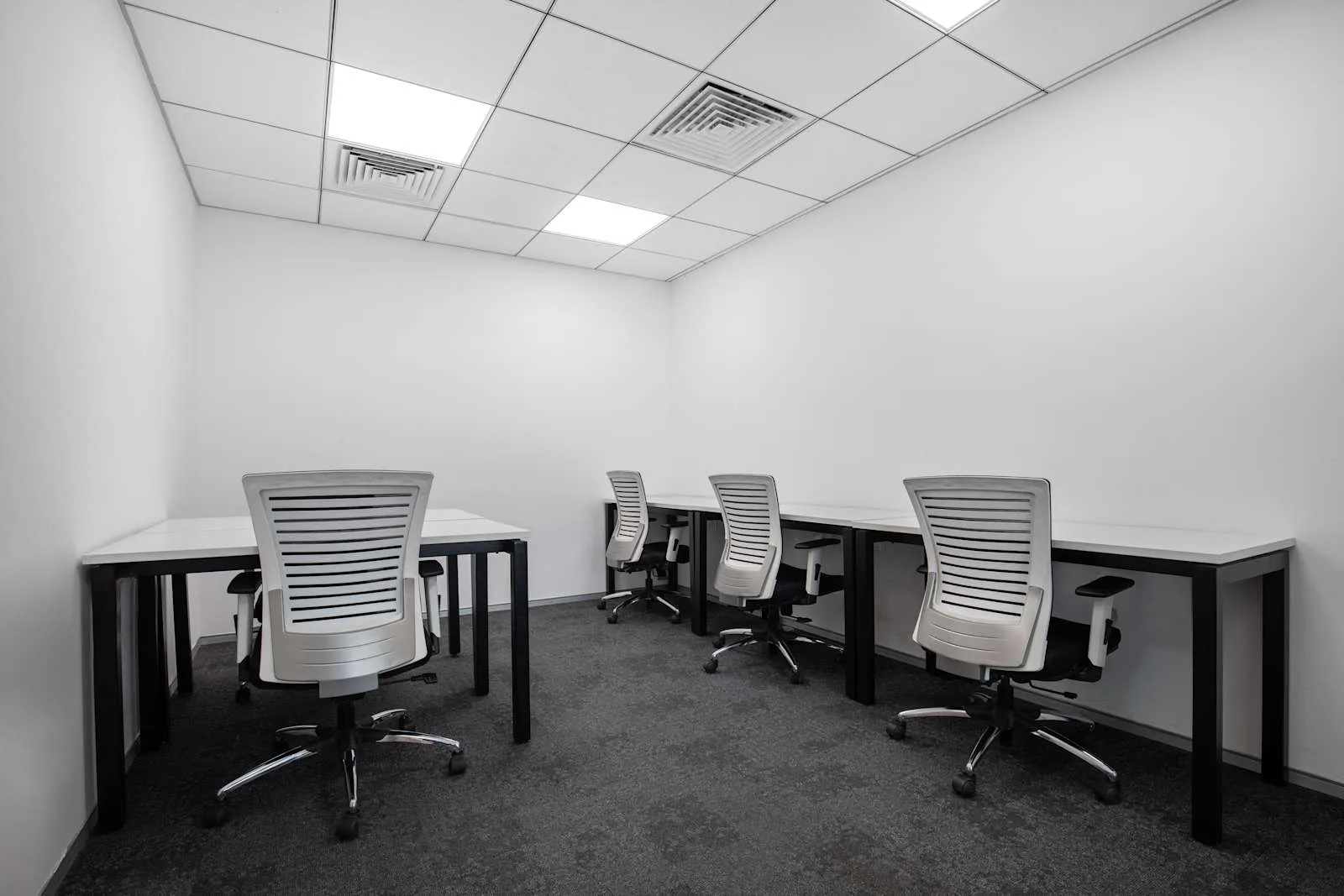 Regus INDORE, Apollo, Private office, 4 desks, Indore