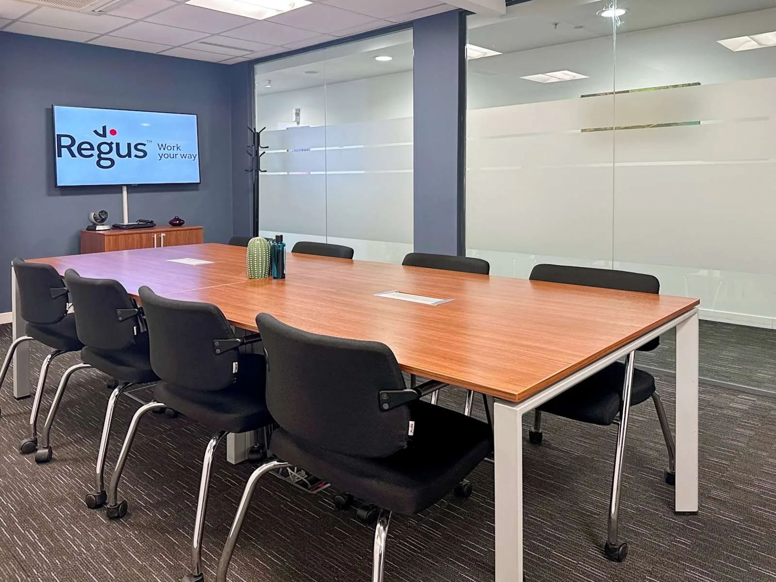 Regus ISTANBUL, Nidakule-TRY, 8 kişilik toplantı odası, İstanbul