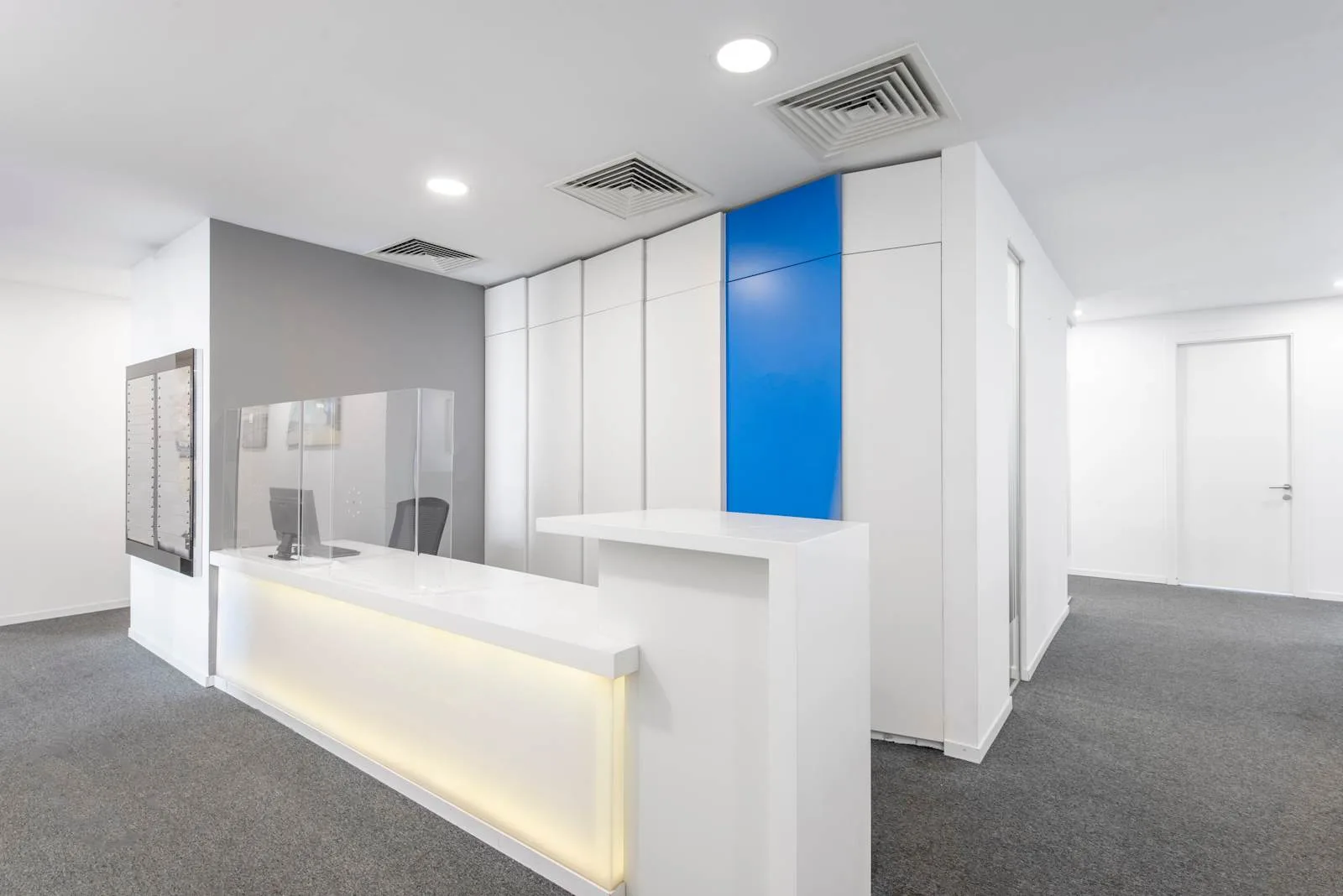 Regus IZMIR, Bayrakli - Folkart Towers-TRY, Resepsiyon, Izmir