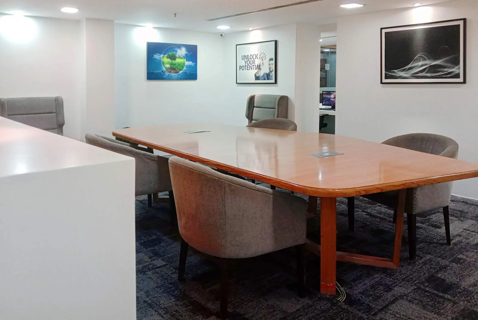 Regus JAIPUR, Jaipur Centre, Meeting room for 6 people, Jaipur
