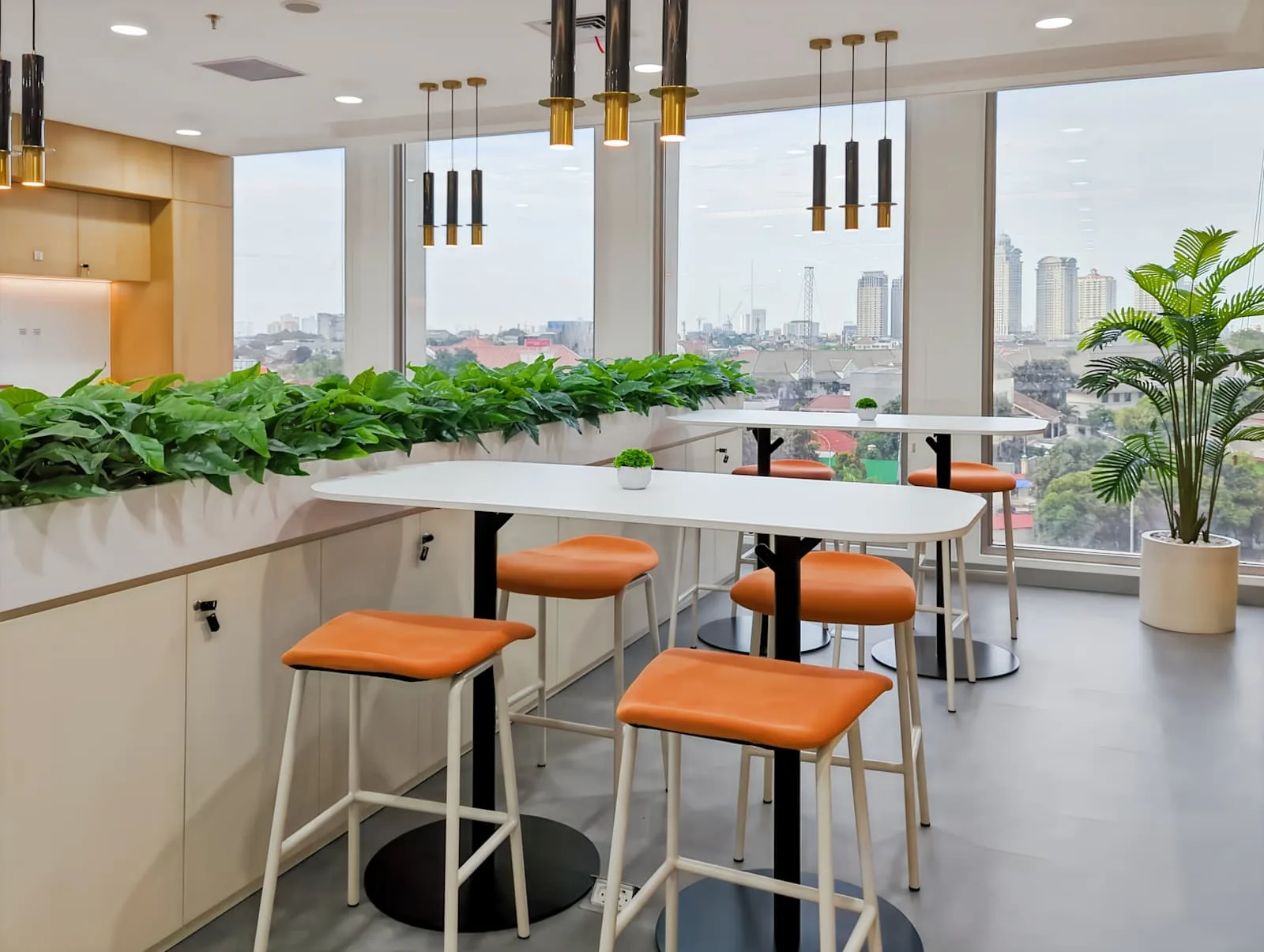 Regus Jakarta, M Center, Kafetaria, Jakarta
