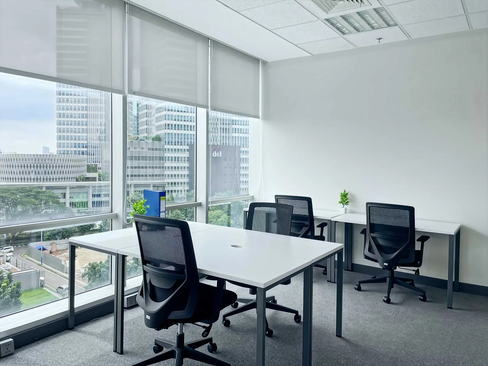 Regus Jakarta, Menara Sunlife, Private office, 4 desks, Jakarta
