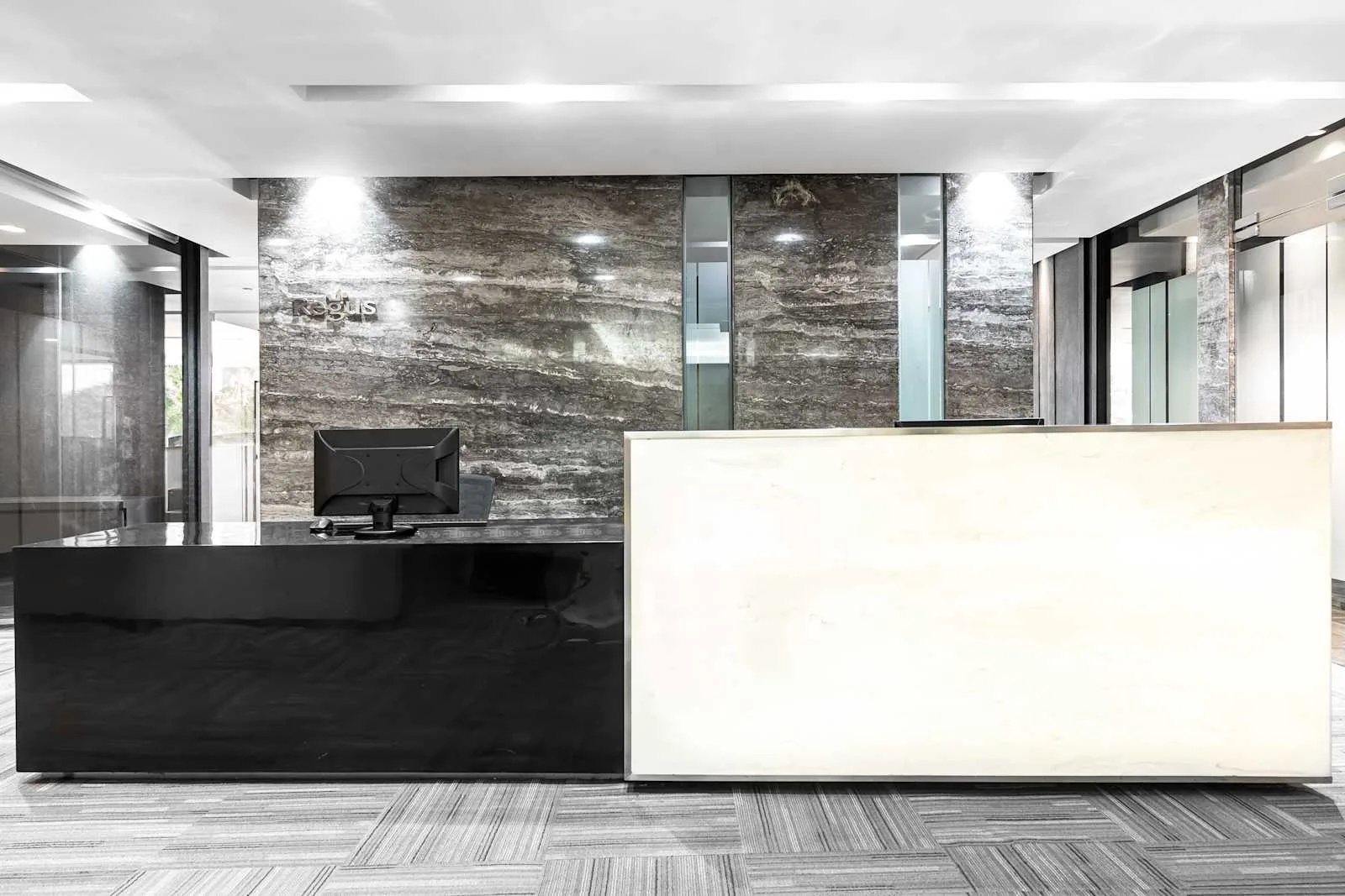 Regus Jakarta, WTC 5, Resepsionis, Jakarta