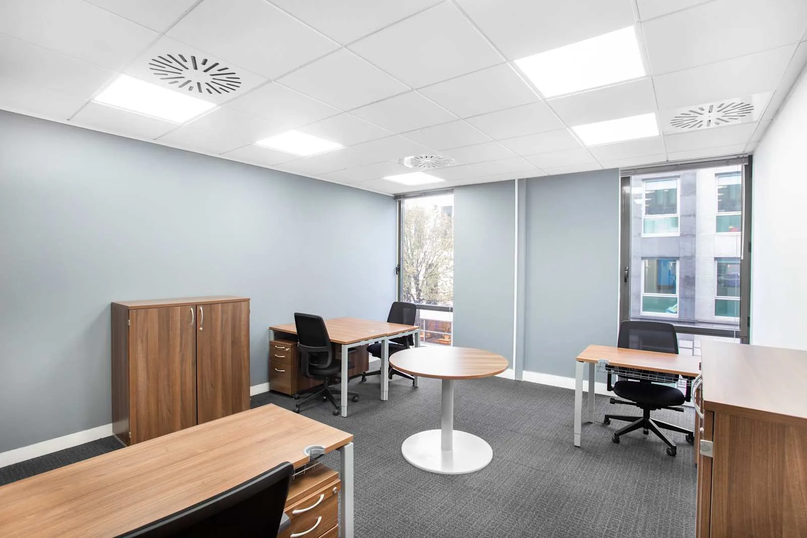 Regus JERSEY, St Helier, Private office, 4 desks, Jersey