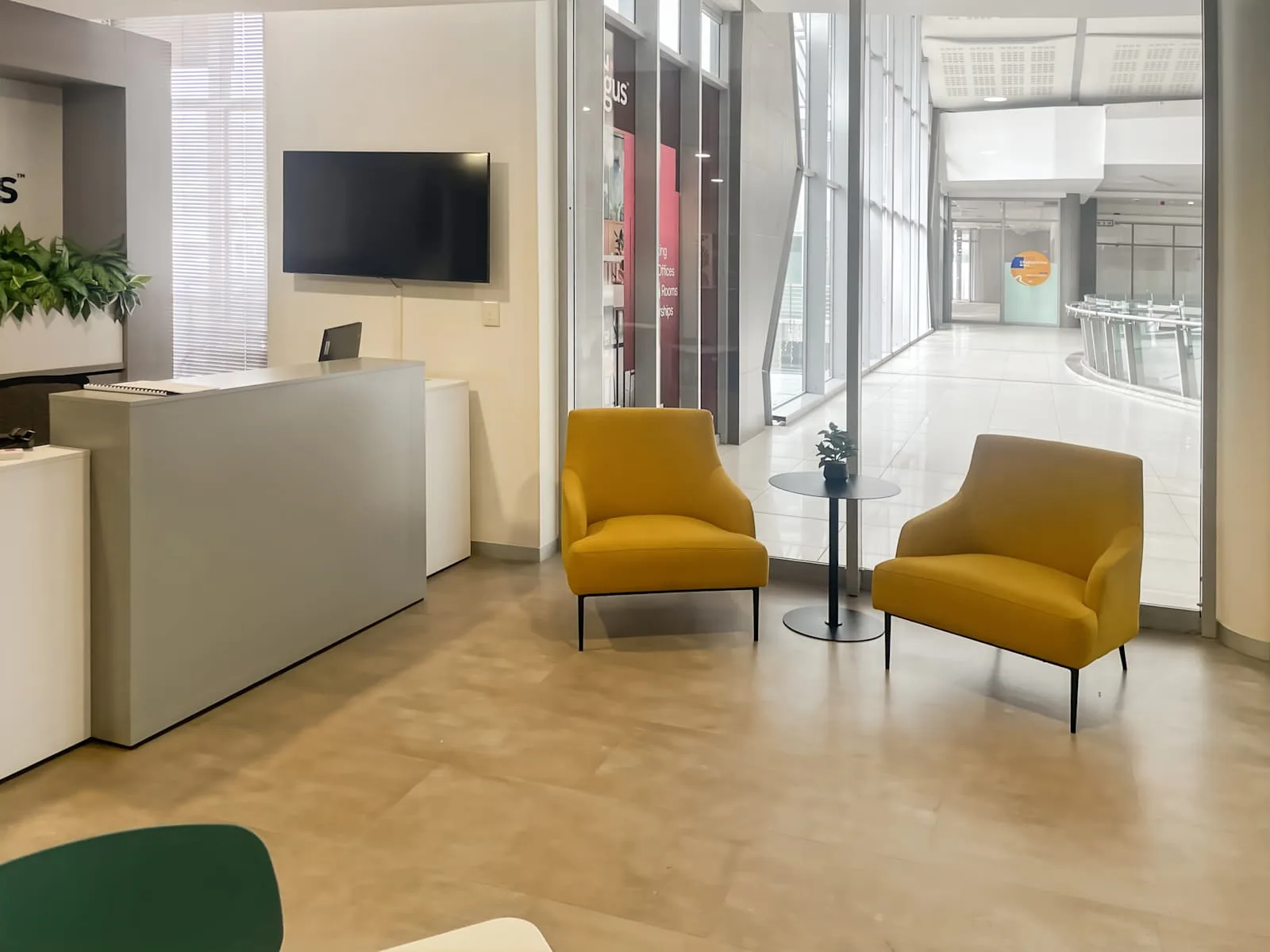 Regus Johannesburg, Cradlestone Mall, Reception, Randburg