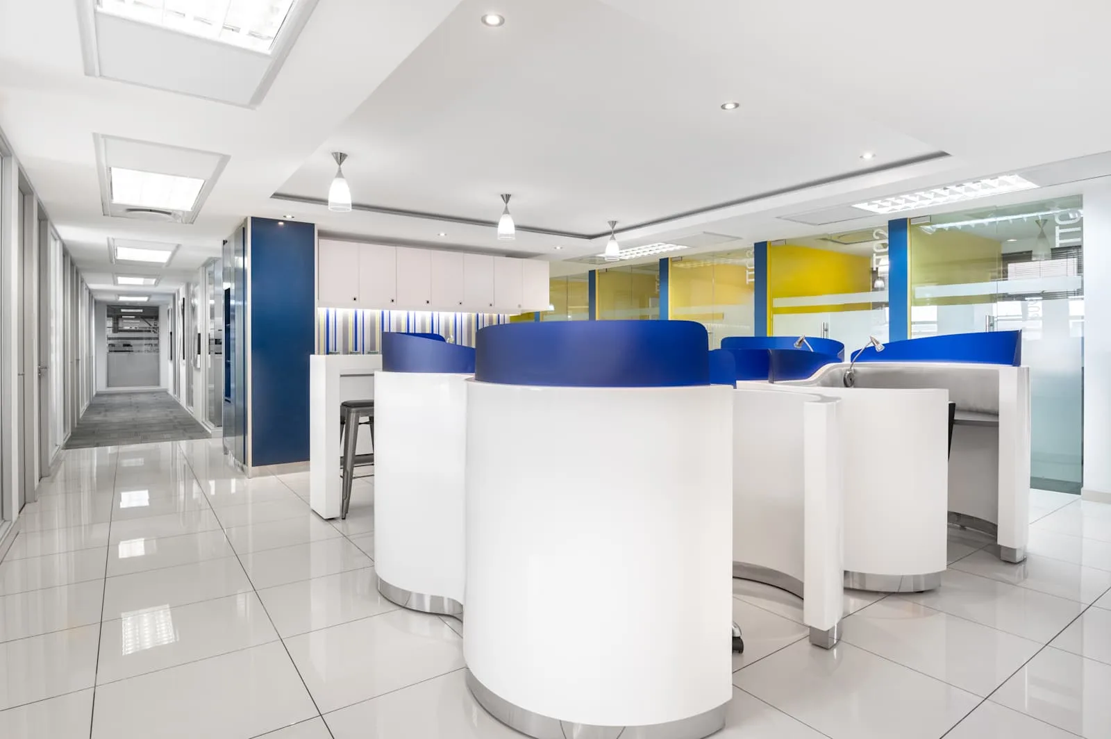 Regus JOHANNESBURG, Rivonia Village, Open-plan office, Rivonia
