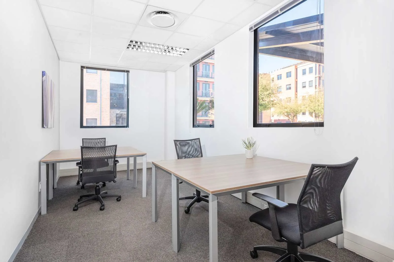 Regus JOHANNESBURG, West Rand – Constantia Kloof, Private office, 4 desks, Johannesburg