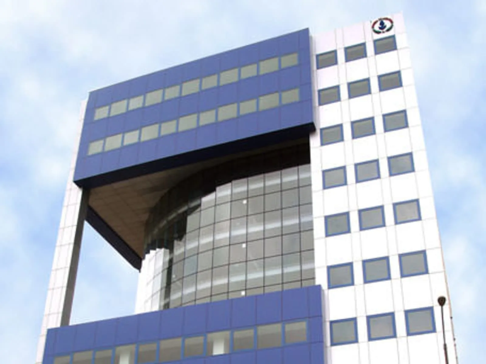 Regus KARACHI, Financial District, Building facade, Karachi