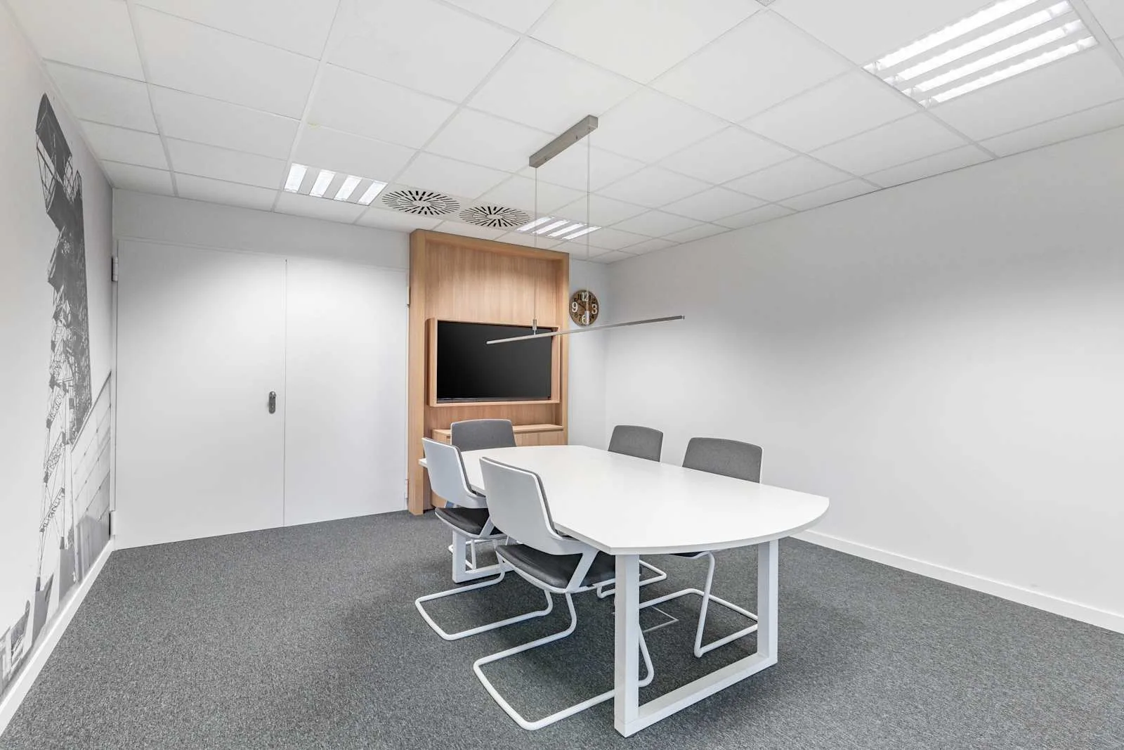 Regus KATOWICE, Silesia Business Park, Sala konferencyjna dla 6 osób, Katowice