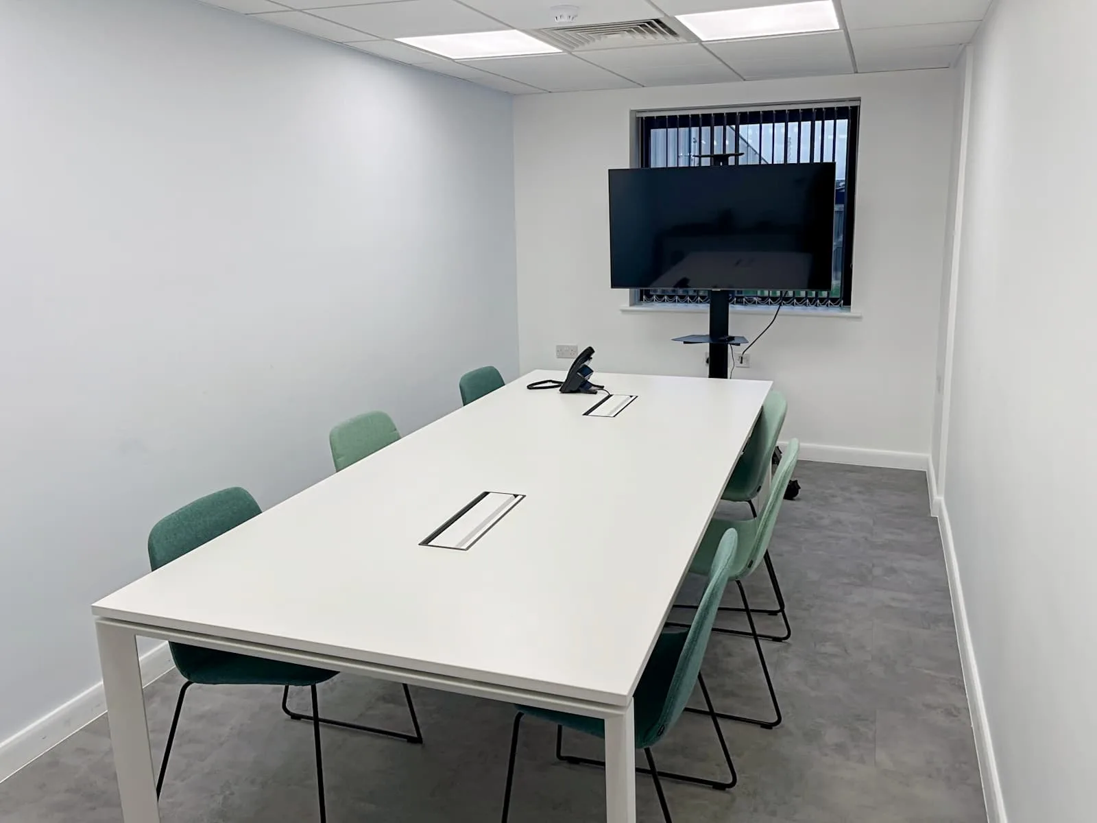 Regus Kidderminster, Community House, Meeting room for 6 people, Kidderminster