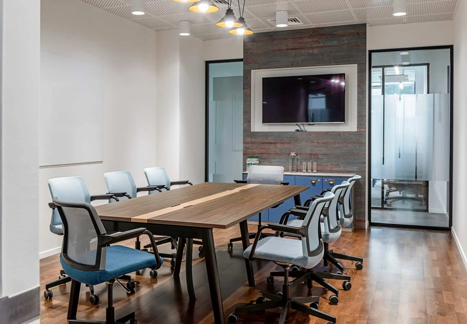 Regus Kiev, Avenue 53, Meeting room for 9 people, Kyiv
