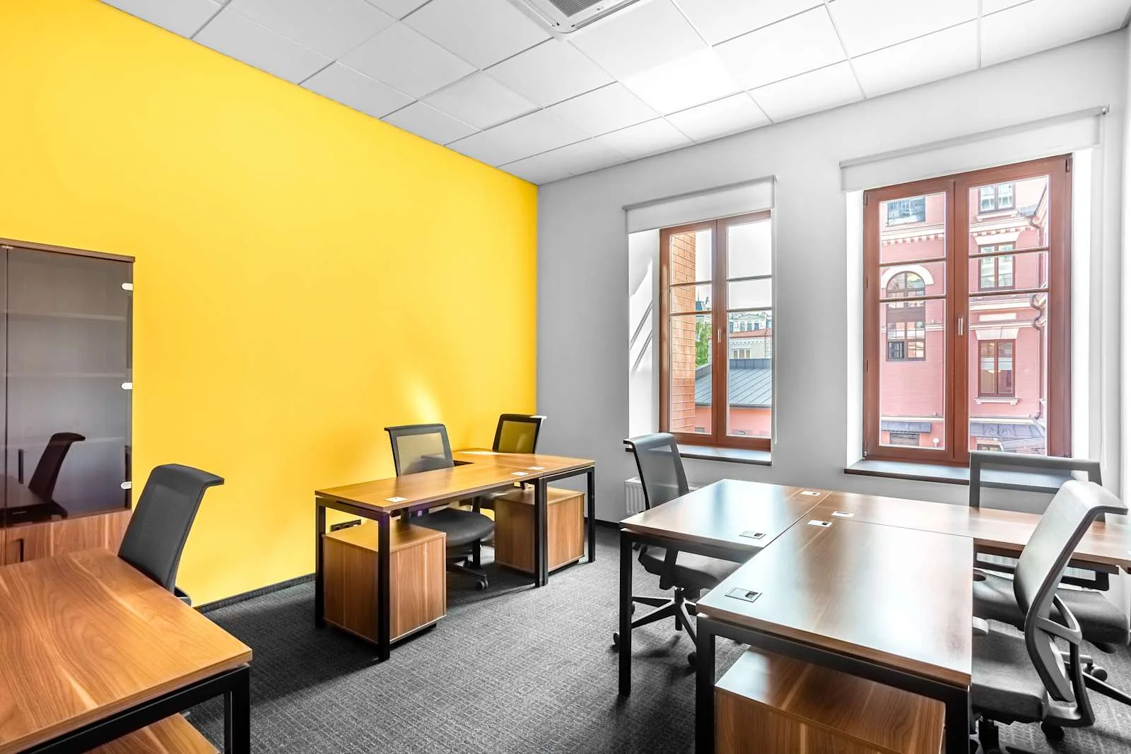 Regus KIEV, Podil Heritage, Private office, 6 desks, Kyiv