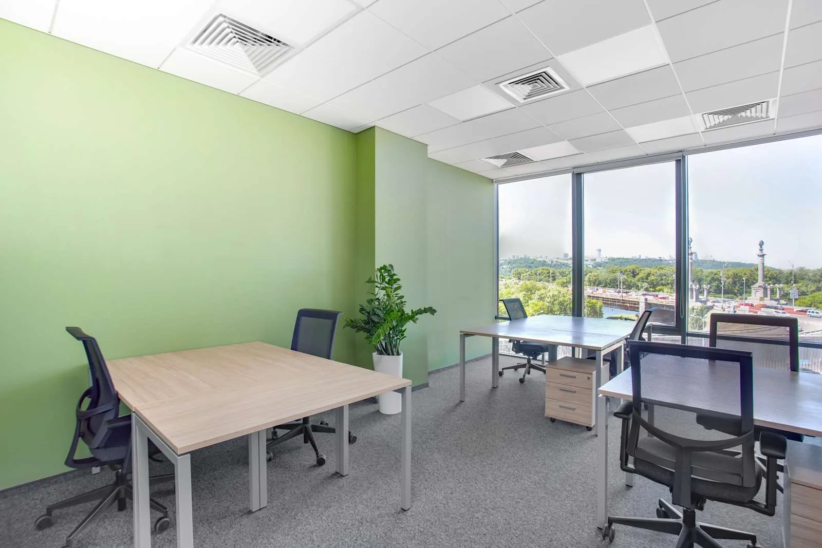 Regus KIEV, Silver Breeze, Private office, 6 desks, Kyiv