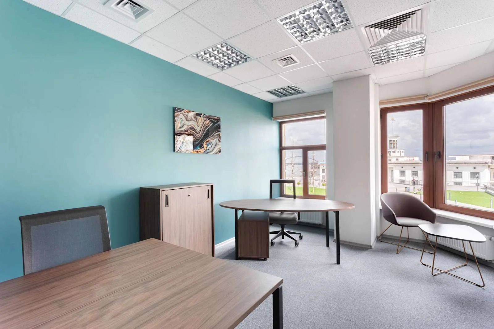 Regus Kiev, Volodymyrsky, Private office, 2 desks, Kyiv