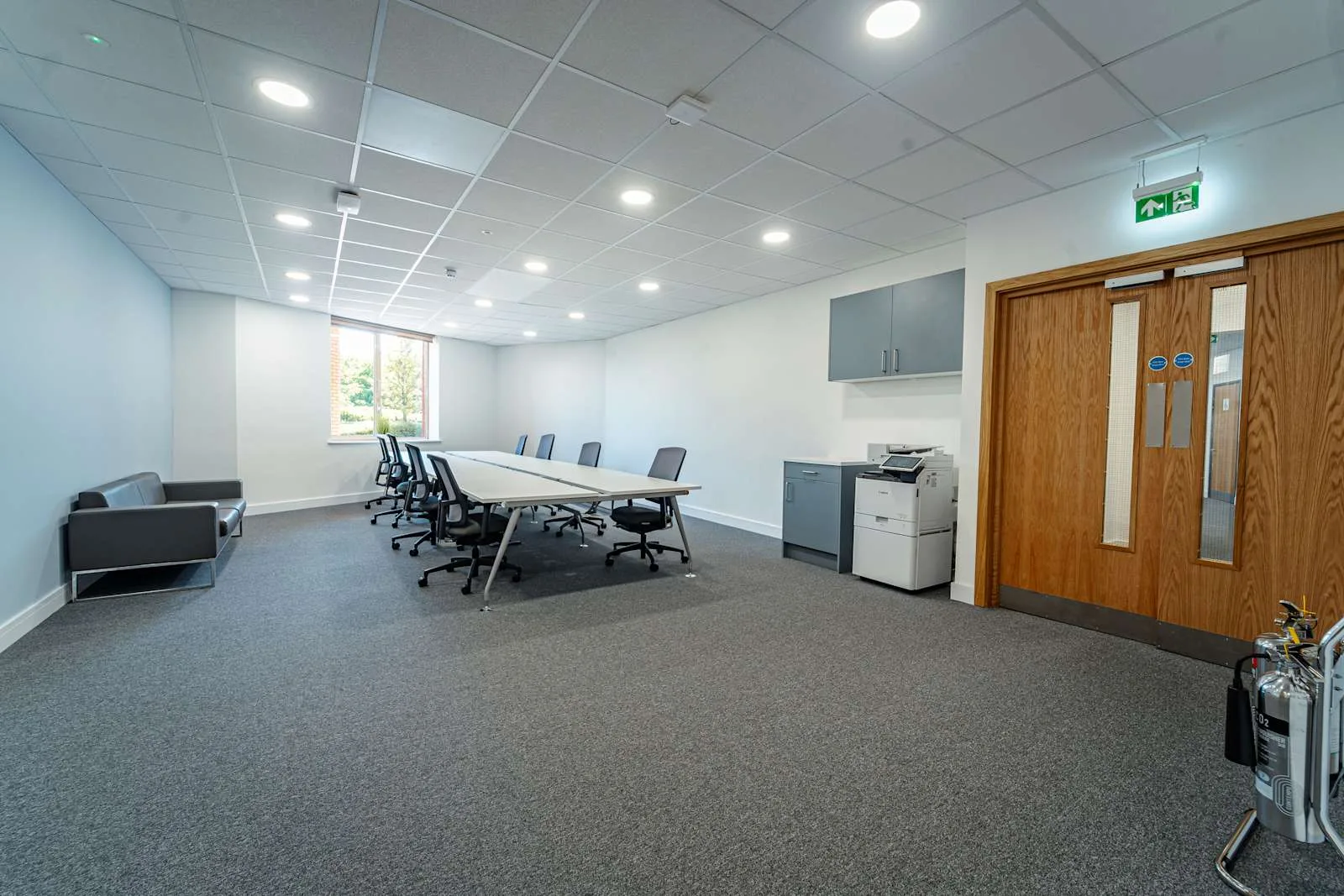 Regus Kirkcaldy, Cluny Court, Meeting room for 8 people, Kirkcaldy